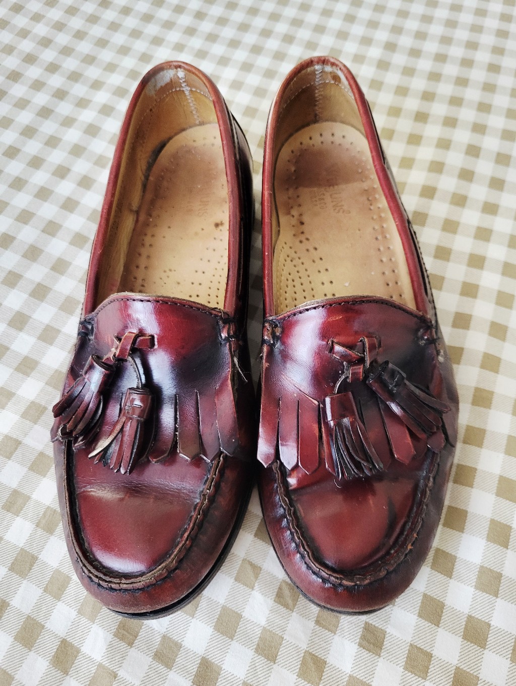 G.H Bass Weejuns Burgundy Leather Tassel Loafers, Sz 9.5